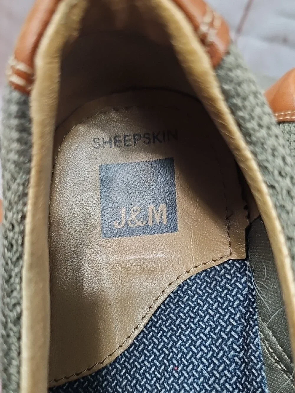 Men's Casual Lace-Up Canvas Shoes in Light Gray